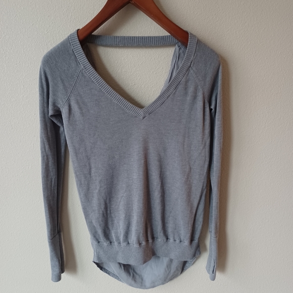 lululemon athletica Tops - LULULEMON Unity Pull Over L/S Cowl Back V-neck Silky Soft Gray Sweater Top 6